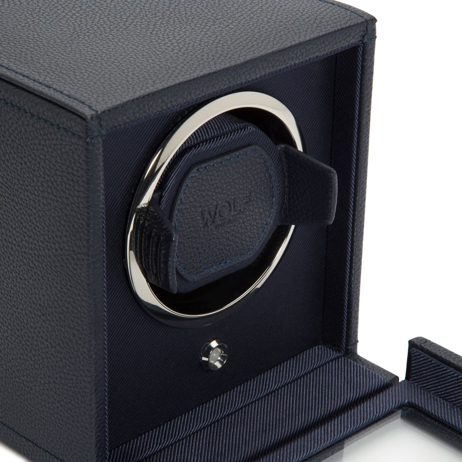 Wolf-Cub-Single-Watch-Winder-with-Cover-Navy-461117-4